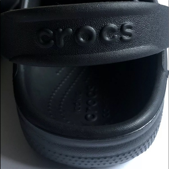 CROCS CLOG BLACK MENS SZ 5 SLIP ON SANDALS CLASSIC main image 4